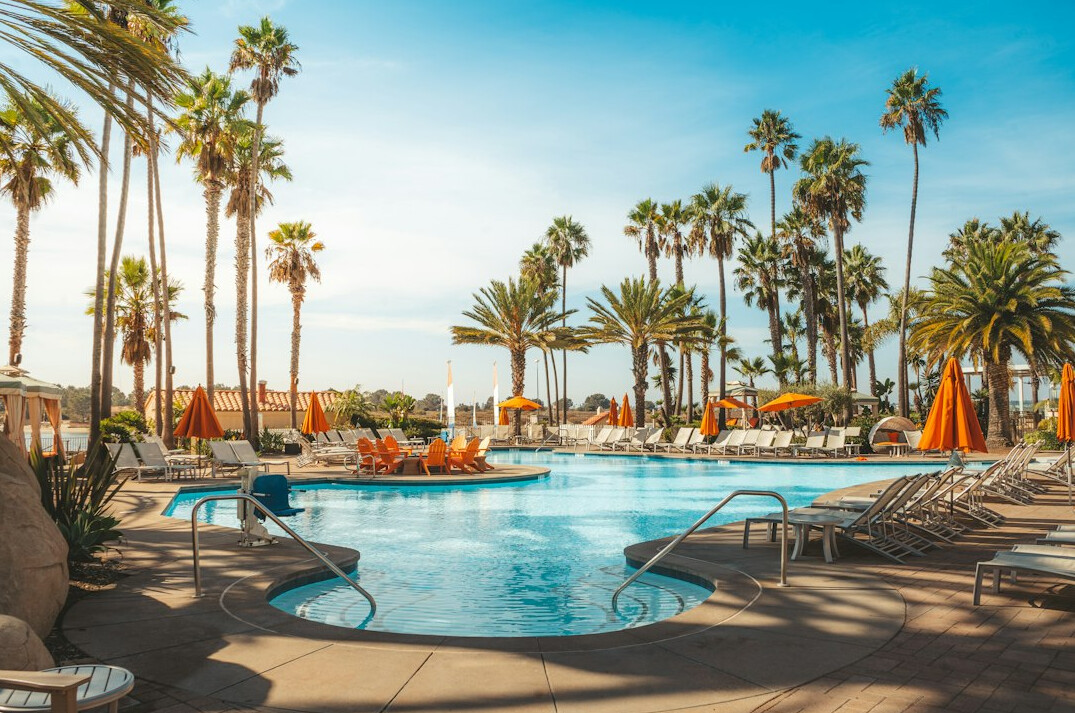 celebrity pool area